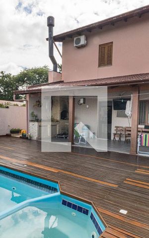 Casa à venda com 420m², 4 quartos e 10 vagasPiscina