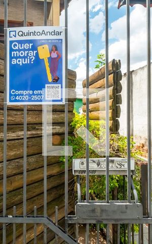 Casa à venda com 275m², 5 quartos e 5 vagasFachada