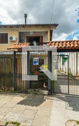 Casa à venda com 275m², 5 quartos e 5 vagasFachada