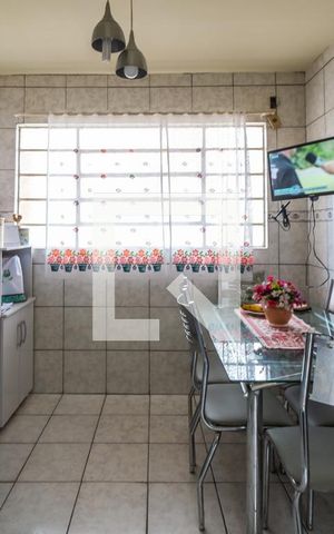 Casa à venda com 275m², 5 quartos e 5 vagasCozinha
