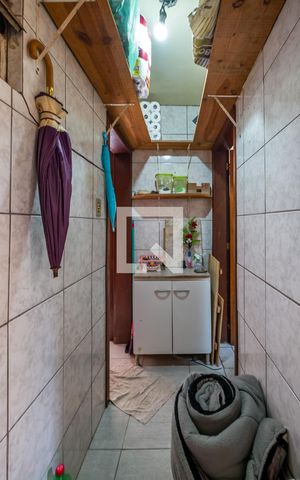 Casa à venda com 275m², 5 quartos e 5 vagasCorredor