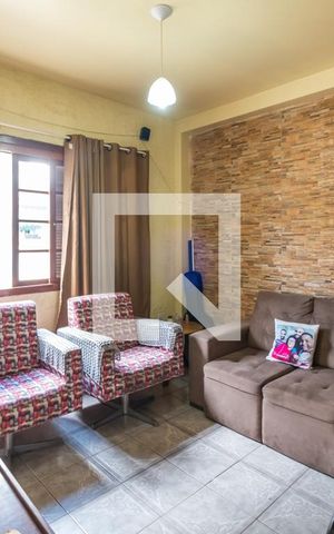 Casa à venda com 275m², 5 quartos e 5 vagasSala - Casa 2