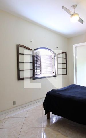 Casa para alugar com 1300m², 3 quartos e 1 vagaQuarto 03