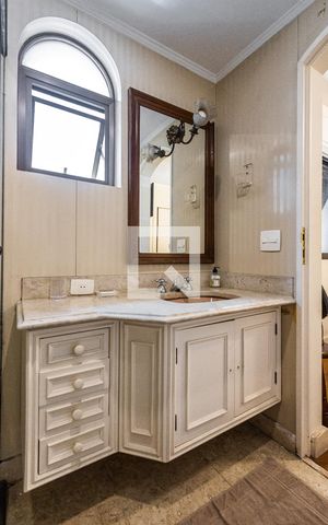 Apartamento para alugar com 149m², 3 quartos e 2 vagasBanheiro da Suíte 1