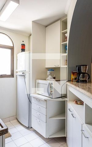 Apartamento para alugar com 149m², 3 quartos e 2 vagasCozinha
