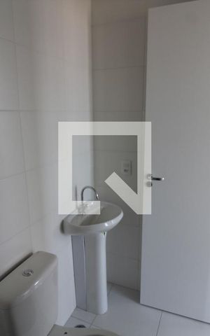 Apartamento para alugar com 36m², 2 quartos e sem vagaBanheiro