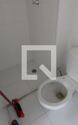 Apartamento para alugar com 36m², 2 quartos e sem vagaBanheiro