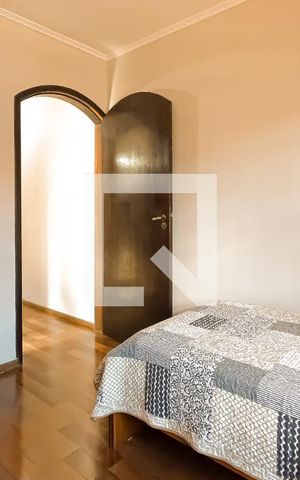 Casa à venda com 172m², 3 quartos e 2 vagas Casa à venda com 172m², 3 quartos e 2 vagasQuarto 1