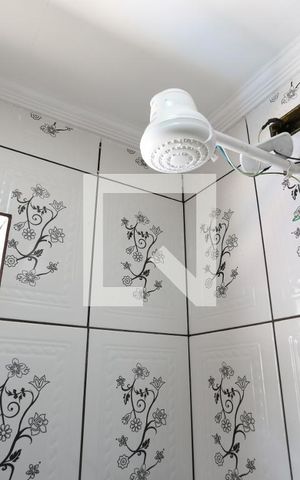 Casa à venda com 260m², 4 quartos e 5 vagasBanheiro da Suíte 2