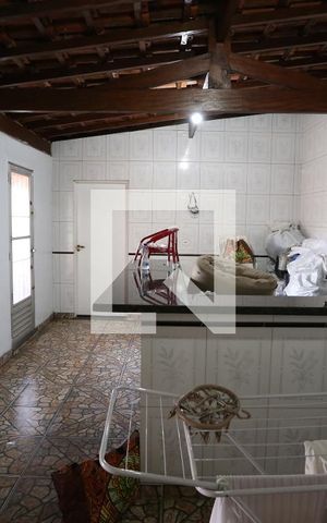 Casa à venda com 260m², 4 quartos e 5 vagasLavanderia