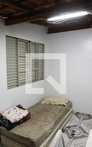Casa à venda com 260m², 4 quartos e 5 vagasEscritório