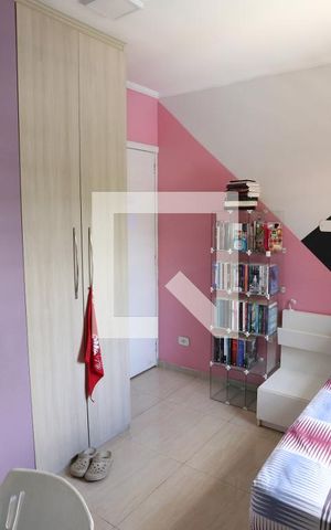 Casa à venda com 260m², 4 quartos e 5 vagasSuíte 2
