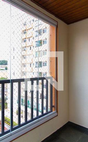Apartamento para alugar com 68m², 3 quartos e 1 vaga Apartamento para alugar com 68m², 3 quartos e 1 vagaVaranda