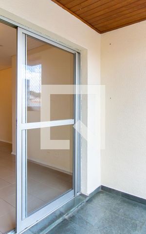 Apartamento para alugar com 68m², 3 quartos e 1 vaga Apartamento para alugar com 68m², 3 quartos e 1 vagaVaranda