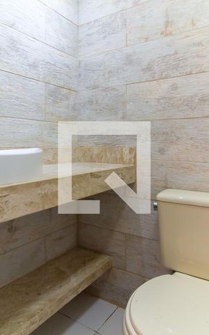 Apartamento para alugar com 68m², 3 quartos e 1 vaga Apartamento para alugar com 68m², 3 quartos e 1 vagaBanheiro da Suíte