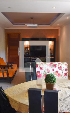 Casa à venda com 450m², 6 quartos e 1 vaga Casa à venda com 450m², 6 quartos e 1 vagaSala 2 andar