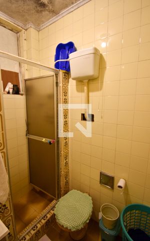 Casa à venda com 450m², 6 quartos e 1 vaga Casa à venda com 450m², 6 quartos e 1 vagaBanheiro do 1 andar