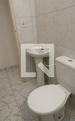 Casa para alugar com 45m², 1 quarto e sem vagaBanheiro