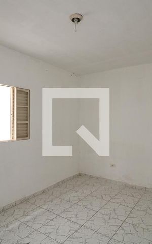 Casa para alugar com 45m², 1 quarto e sem vagaQuarto
