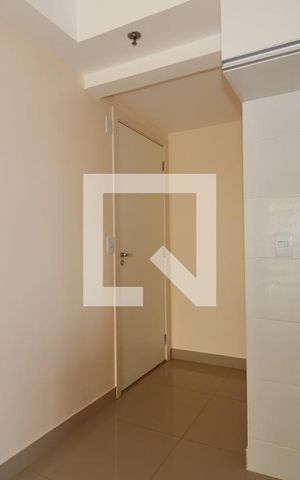 Apartamento à venda com 38m², 1 quarto e 1 vagaHall