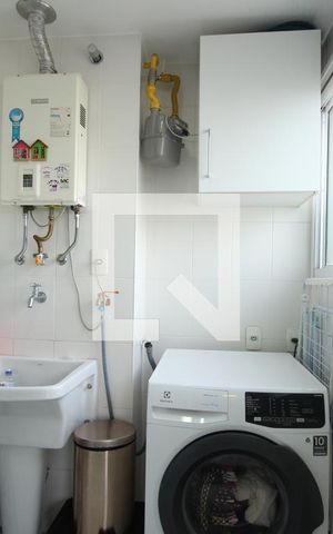 Apartamento à venda com 97m², 2 quartos e 2 vagasLavanderia 