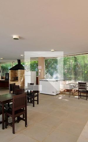 Apartamento à venda com 97m², 2 quartos e 2 vagasÁrea comum - Churrasqueira