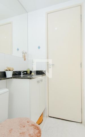 Apartamento para alugar com 45m², 2 quartos e 1 vagaBanheiro