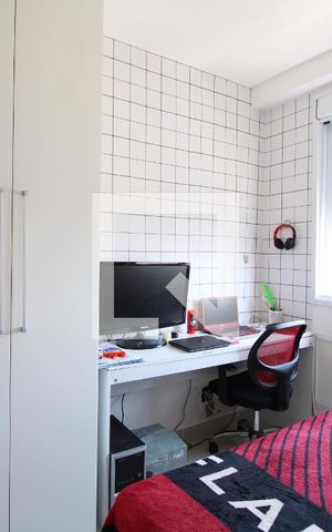 Apartamento à venda com 75m², 3 quartos e 1 vagaQuarto 02