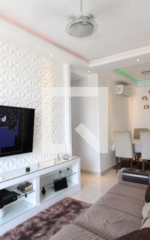 Apartamento à venda com 75m², 3 quartos e 1 vagaSala