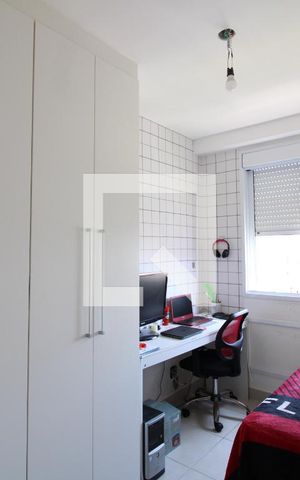 Apartamento à venda com 75m², 3 quartos e 1 vagaQuarto 02