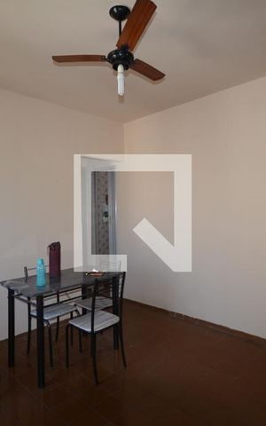 Apartamento à venda com 45m², 2 quartos e 1 vagaSala