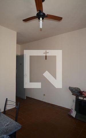 Apartamento à venda com 45m², 2 quartos e 1 vagaSala