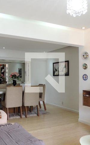 Apartamento à venda com 120m², 3 quartos e 1 vagaSala