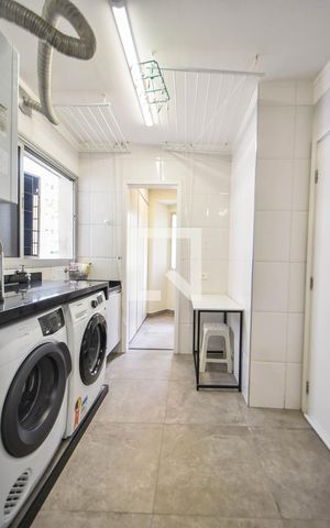 Apartamento à venda com 128m², 3 quartos e 2 vagasLavanderia 