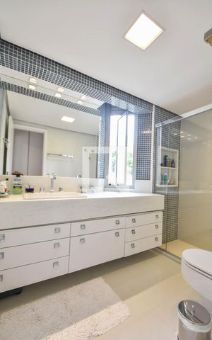 Apartamento à venda com 128m², 3 quartos e 2 vagasBanheiro Suíte 01