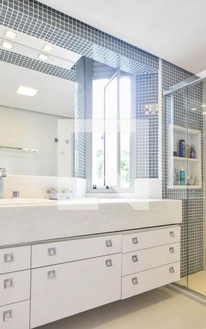 Apartamento à venda com 128m², 3 quartos e 2 vagasBanheiro Suíte 01