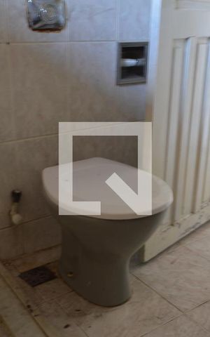 Casa de condomínio à venda com 130m², 2 quartos e sem vagaBanheiro