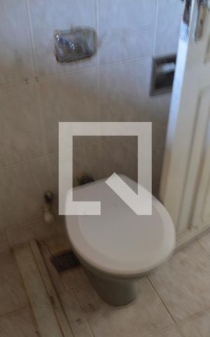 Casa de condomínio à venda com 130m², 2 quartos e sem vagaBanheiro