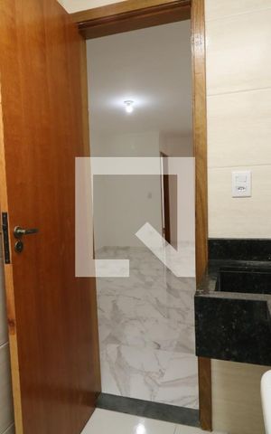 Apartamento para alugar com 60m², 2 quartos e sem vagaBanheiro
