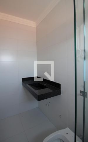 Casa para alugar com 374m², 5 quartos e 4 vagasBanheiro da Suíte