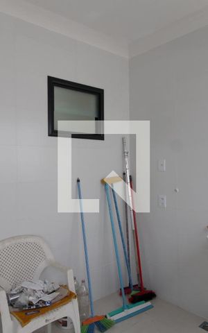 Casa para alugar com 374m², 5 quartos e 4 vagasÁrea de Serviço