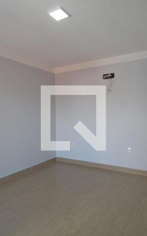 Casa para alugar com 374m², 5 quartos e 4 vagasSuíte