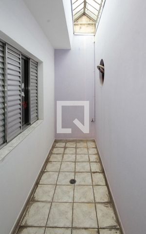 Casa à venda com 220m², 3 quartos e 2 vagas Casa à venda com 220m², 3 quartos e 2 vagasJardim de inverno