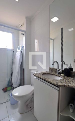 Apartamento à venda com 57m², 2 quartos e 1 vagaBanheiro Social
