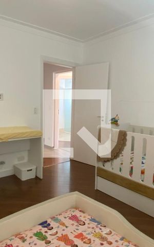 Casa de condomínio para alugar com 450m², 3 quartos e 4 vagasSuíte 2