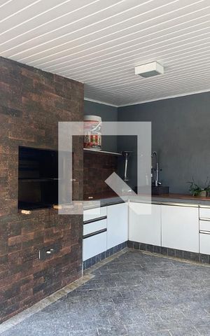 Casa de condomínio para alugar com 450m², 3 quartos e 4 vagasChurrasqueira