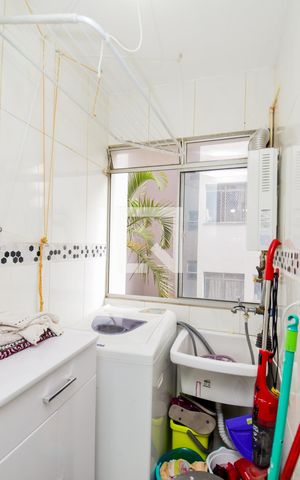 Apartamento para alugar com 52m², 2 quartos e 1 vagaÁrea de Serviço