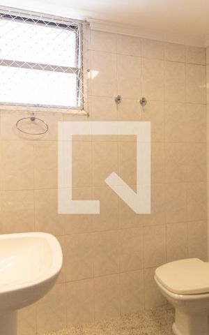 Apartamento à venda com 75m², 2 quartos e sem vagaBanheiro Social
