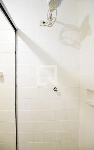 Apartamento para alugar com 44m², 1 quarto e sem vagaBanheiro