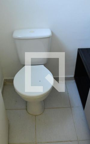 Casa de condomínio para alugar com 103m², 3 quartos e 2 vagasLavabo